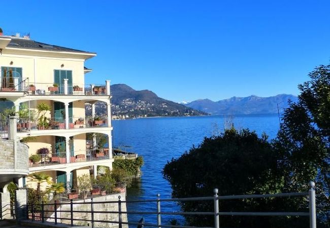 Appartement à Verbania - Giulia apartment with lake view in Verbania Appartement à Verbania - Giulia apartment with lake view in Verbania