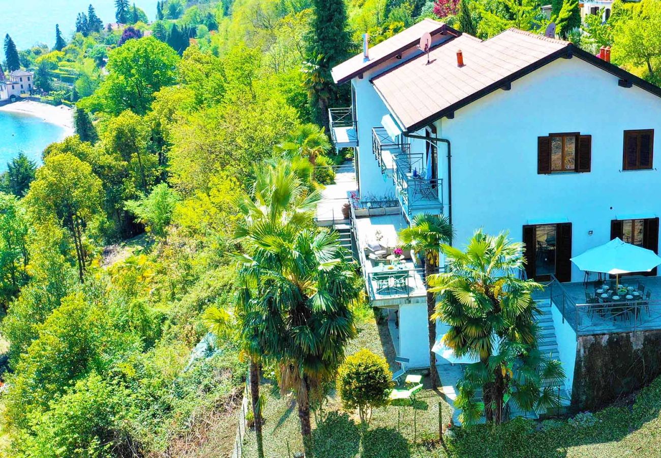 Villa à Oggebbio - Diana villa with garden and lake view in Oggebbio