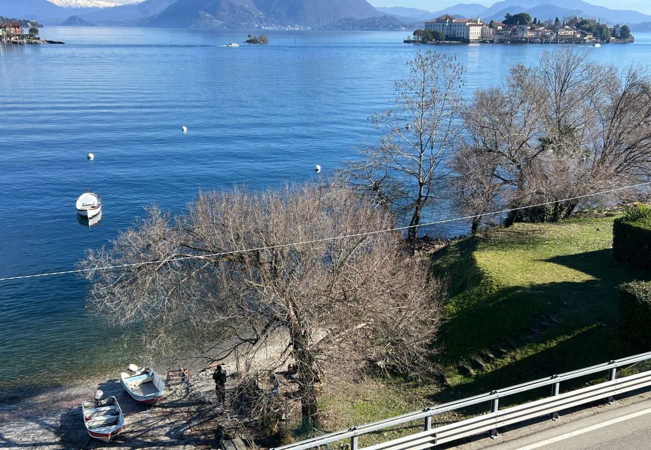 Appartement à Baveno - Isole apartment with pool and lake view in Baveno