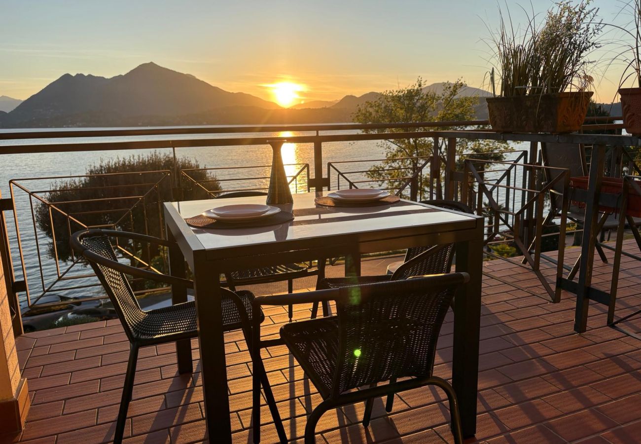 Appartement à Stresa - Blue Lake apartment with pool and lake view