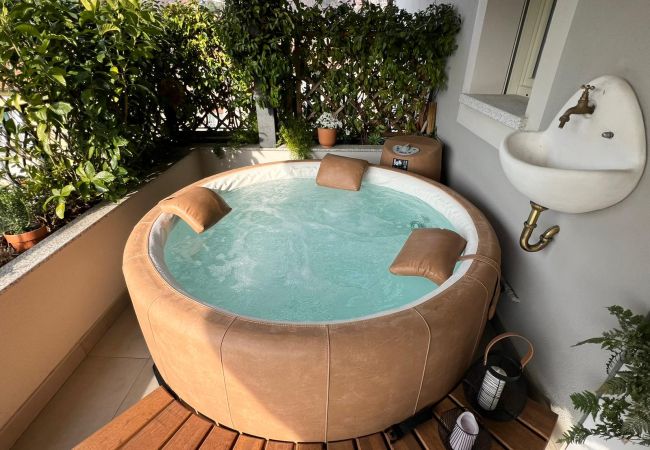 Appartement à Verbania - La Bollicina Boutique Apartment and Spa Appartement à Verbania - La Bollicina Boutique Apartment and Spa