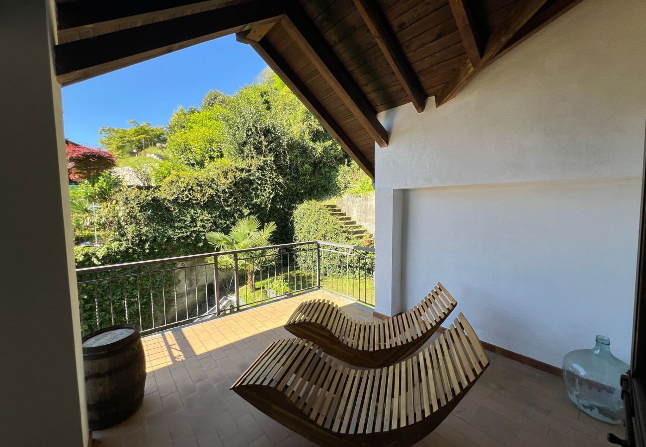 Villa à Oggebbio - Raggio di Sole Villa with pool and lakeview