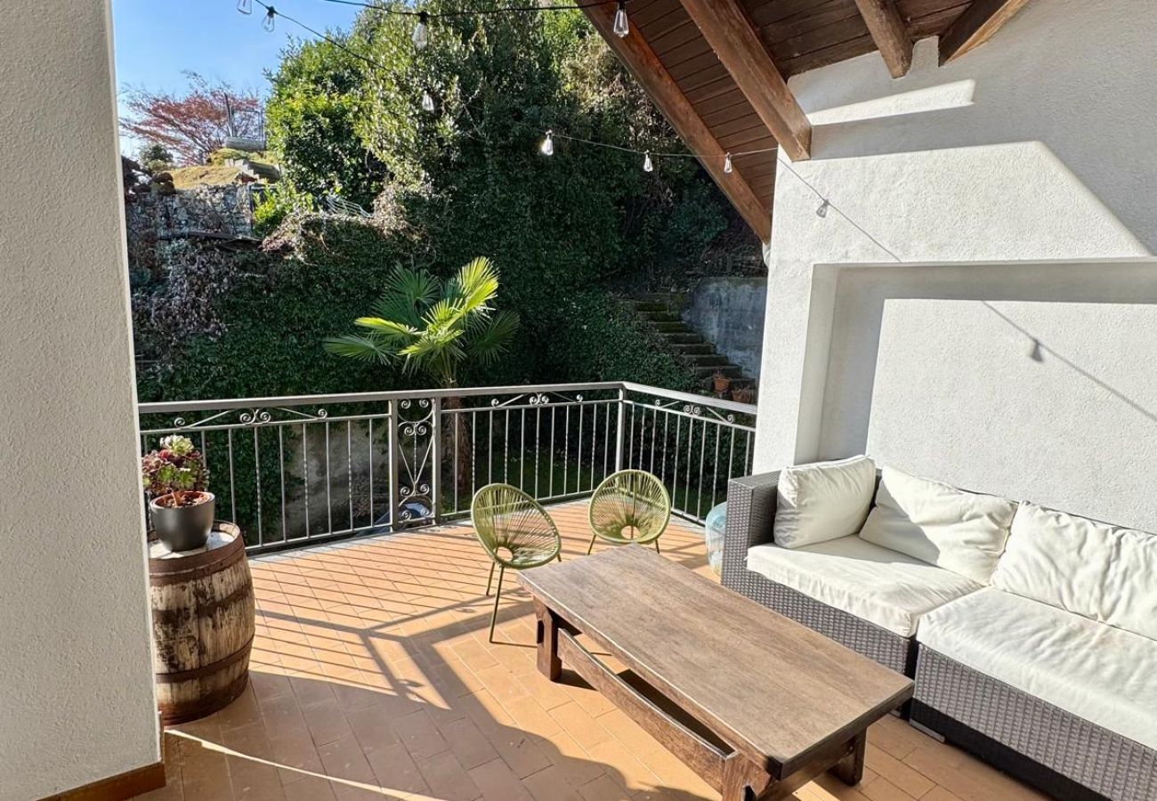 Villa à Oggebbio - Raggio di Sole Villa with pool and lakeview