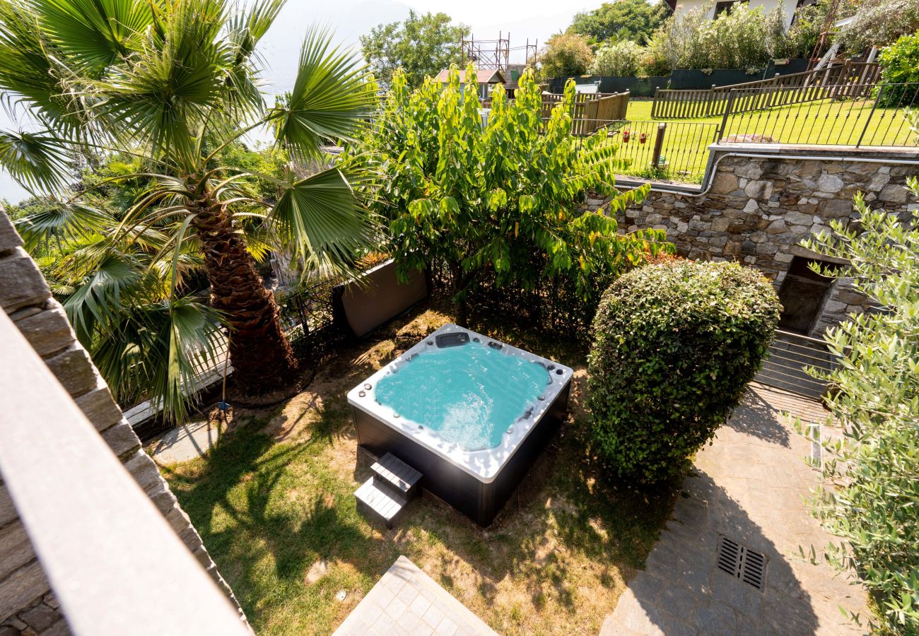 Maison à Verbania - Gli Archi House & Spa in Verbania Suna