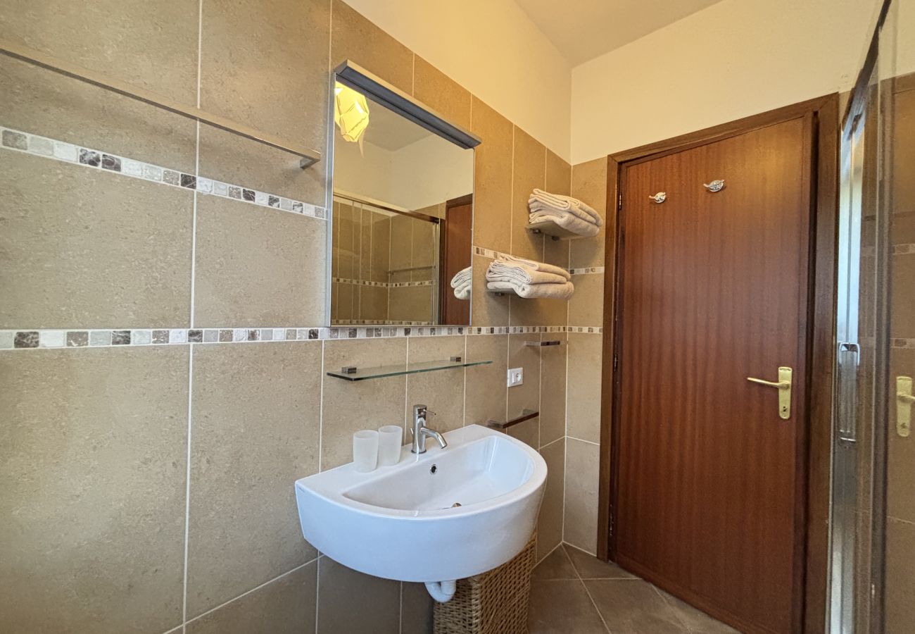 Appartement à Luino - Carmen apartment with lake view and balcony