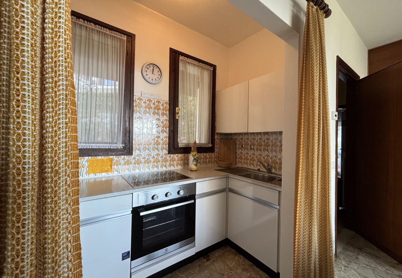 Appartement à Luino - Carmen apartment with lake view and balcony