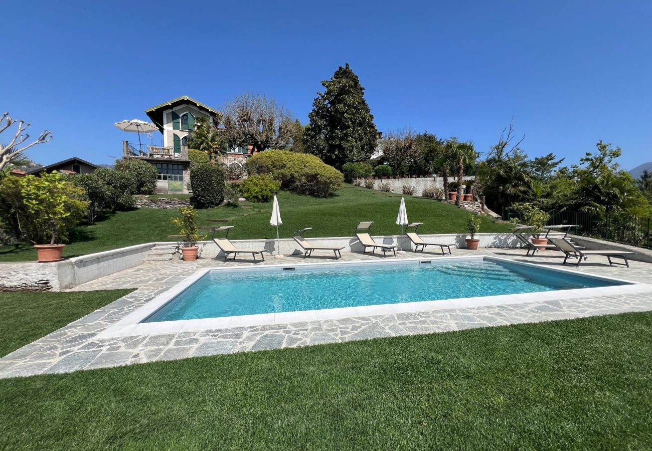 Villa in Verbania - Charming villa Il Motto with pool