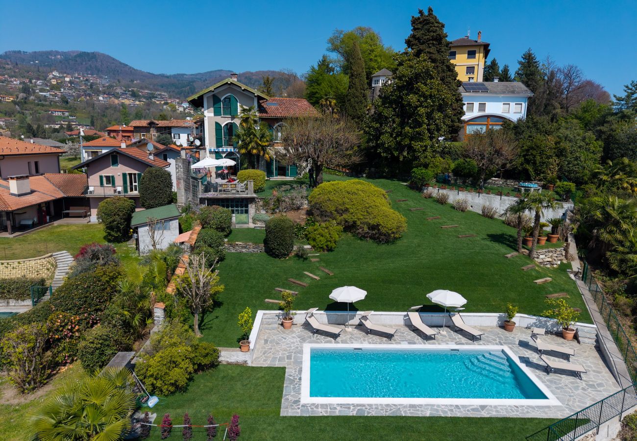 Villa in Verbania - Charming villa Il Motto with pool
