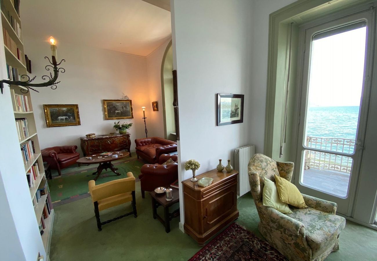 Apartment in Stresa - Liberty apartment  with beach