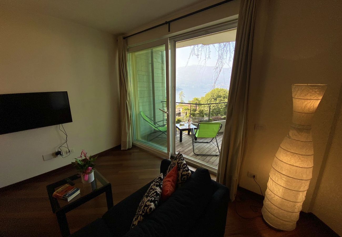 Apartment in Verbania - Emma apartment with terrace lake view in Verbania