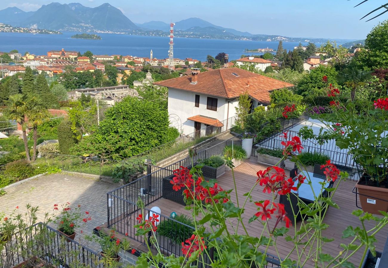 Villa in Baveno - Palmito villa with pool in Baveno