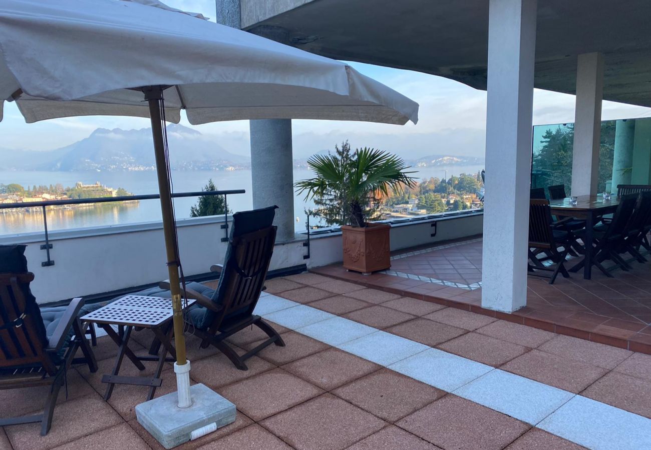 Apartment in Stresa - Lauren luxury apartment in Stresa with terrace lak