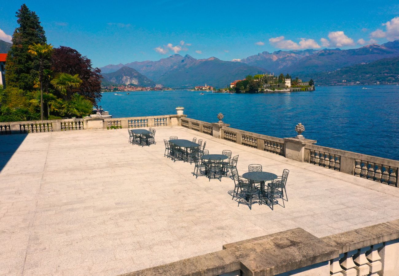 Apartment in Stresa - Wonderful Stresa apartment on the lake in Stresa