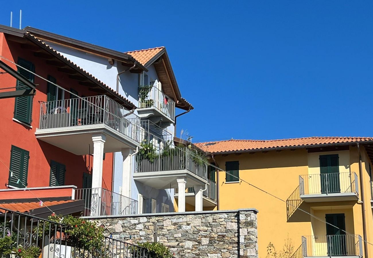 Apartment in Verbania - Lago Azzurro modern aparment with lake view and ba