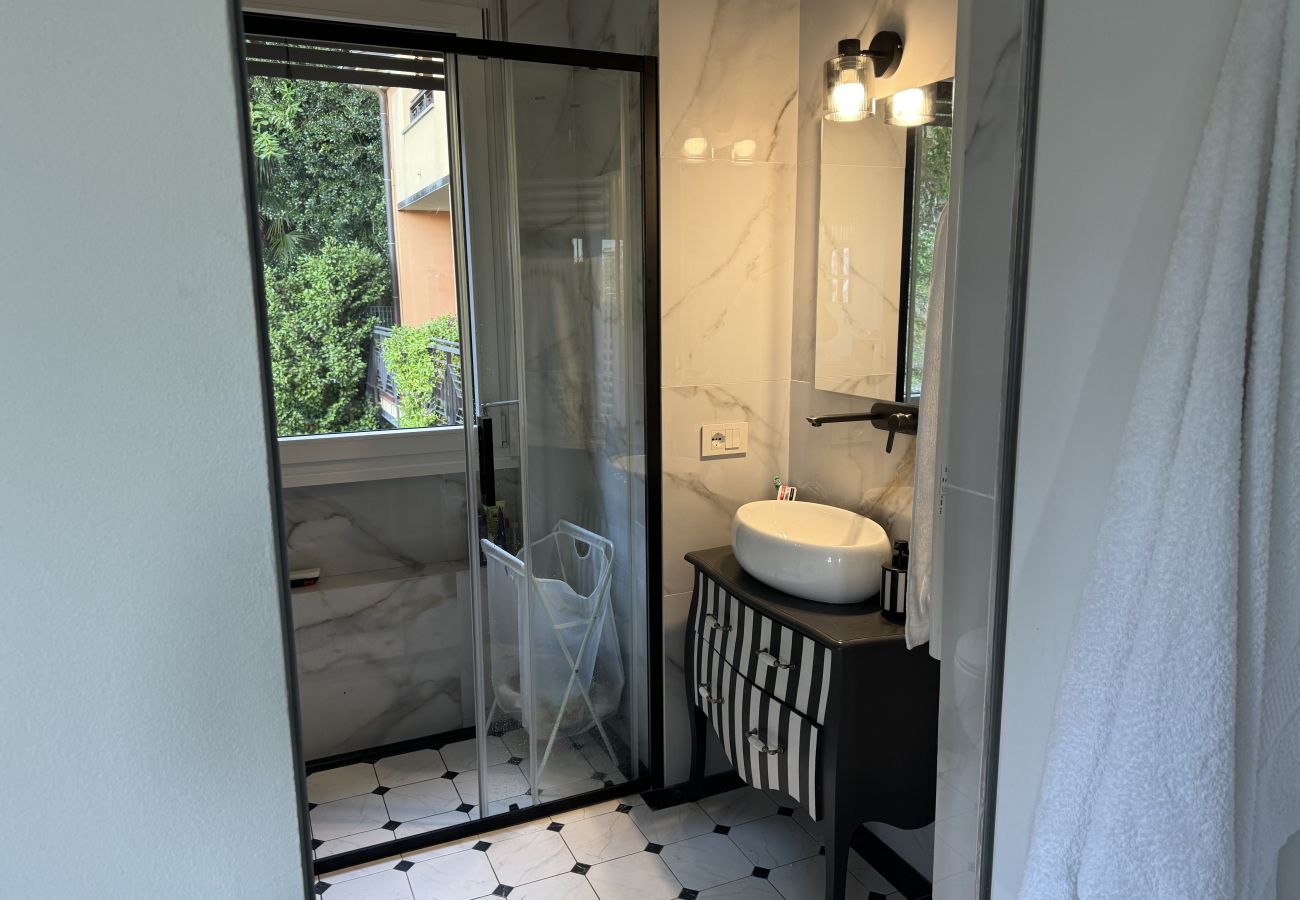 Apartment in Stresa - Marta Apartment with lake view in Stresa