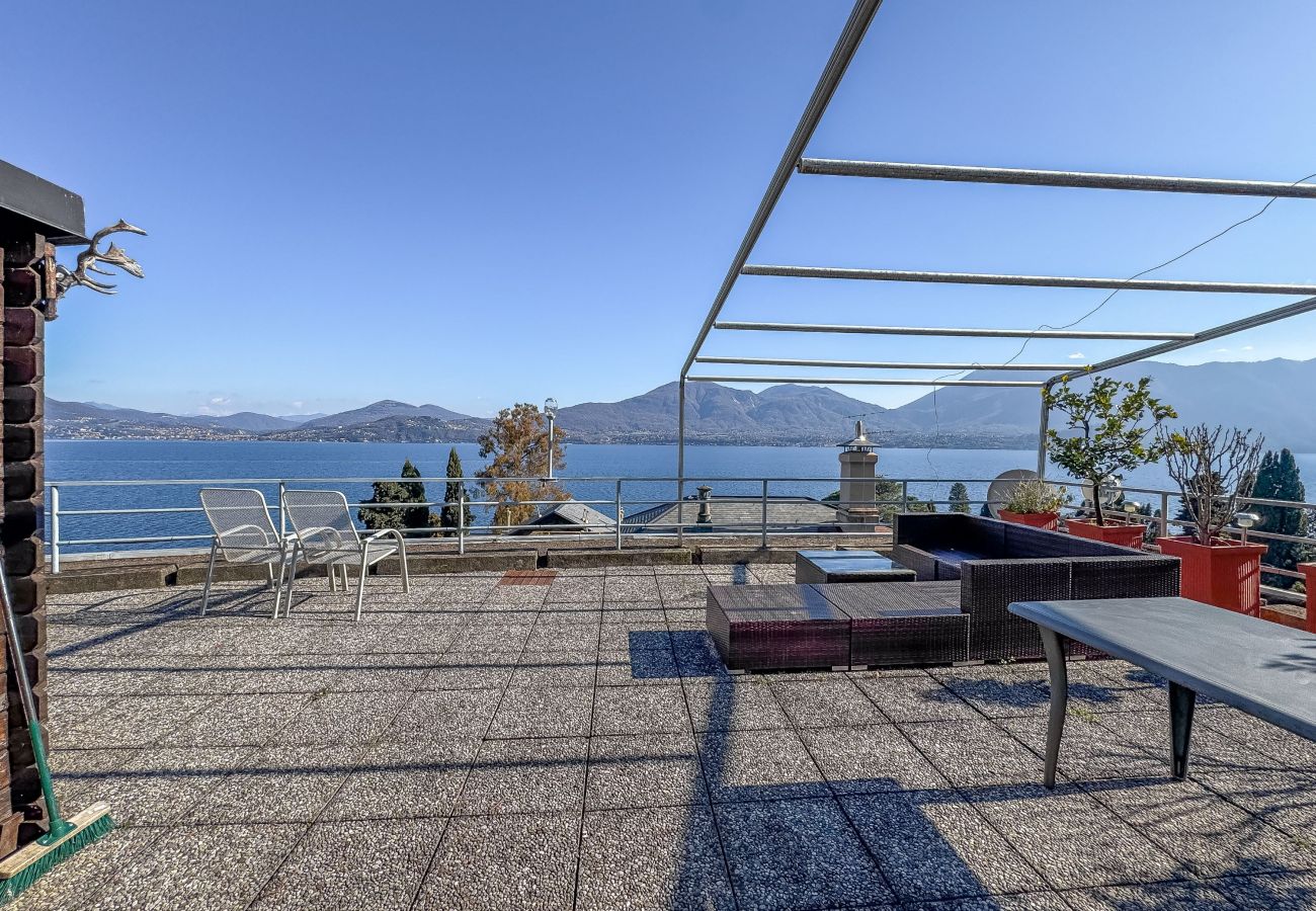 Apartment in Oggebbio - Vera apartment with wonderful terrace lake view