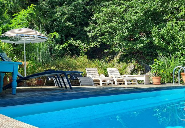 Villa/Dettached house in Oggebbio - Raggio di Sole Villa with pool and lakeview