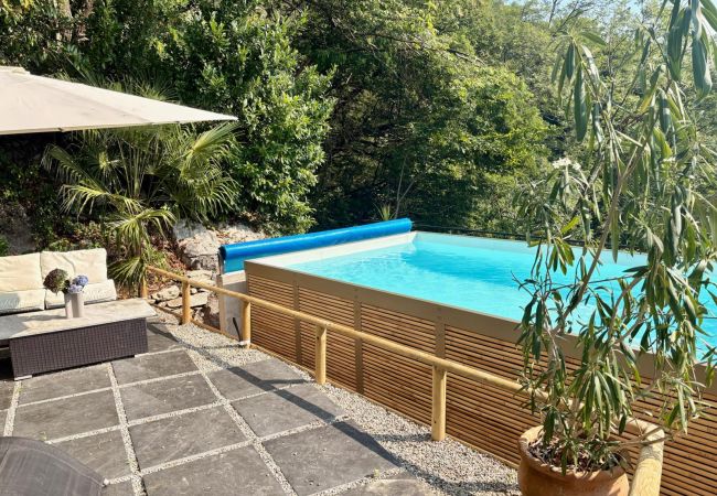 Villa in Oggebbio - Raggio di Sole Villa with pool and lakeview