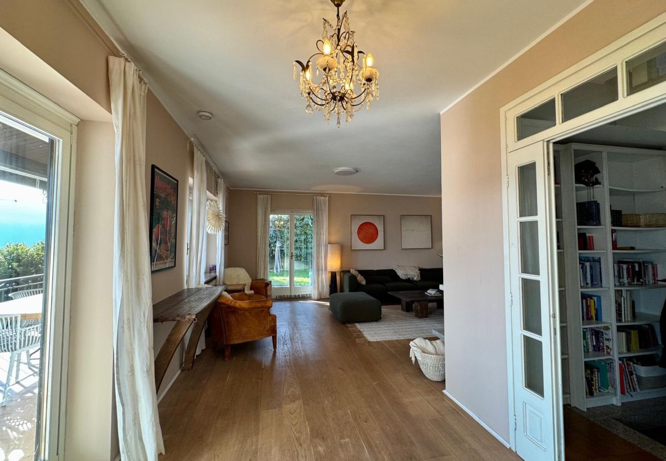 Villa in Oggebbio - Raggio di Sole Villa with pool and lakeview