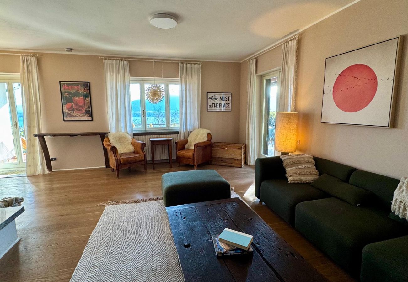 Villa in Oggebbio - Raggio di Sole Villa with pool and lakeview