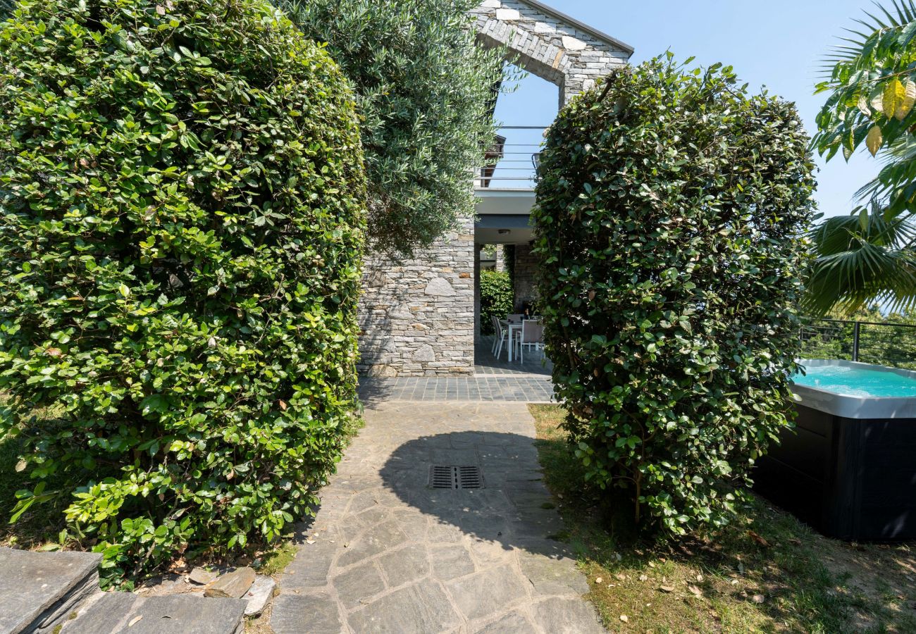 House in Verbania - Gli Archi House & Spa in Verbania Suna