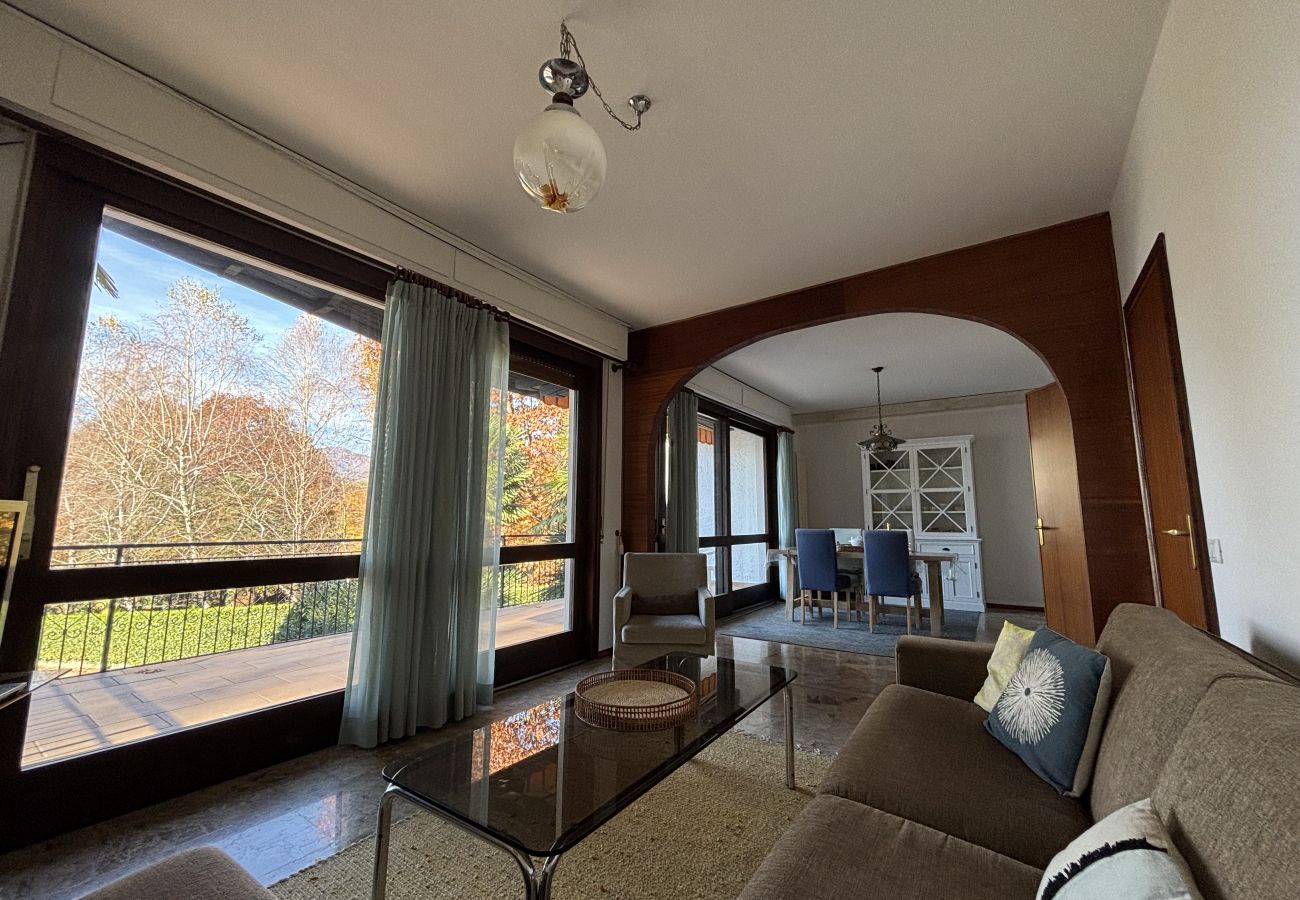 Apartment in Luino - Carmen apartment with lake view and balcony