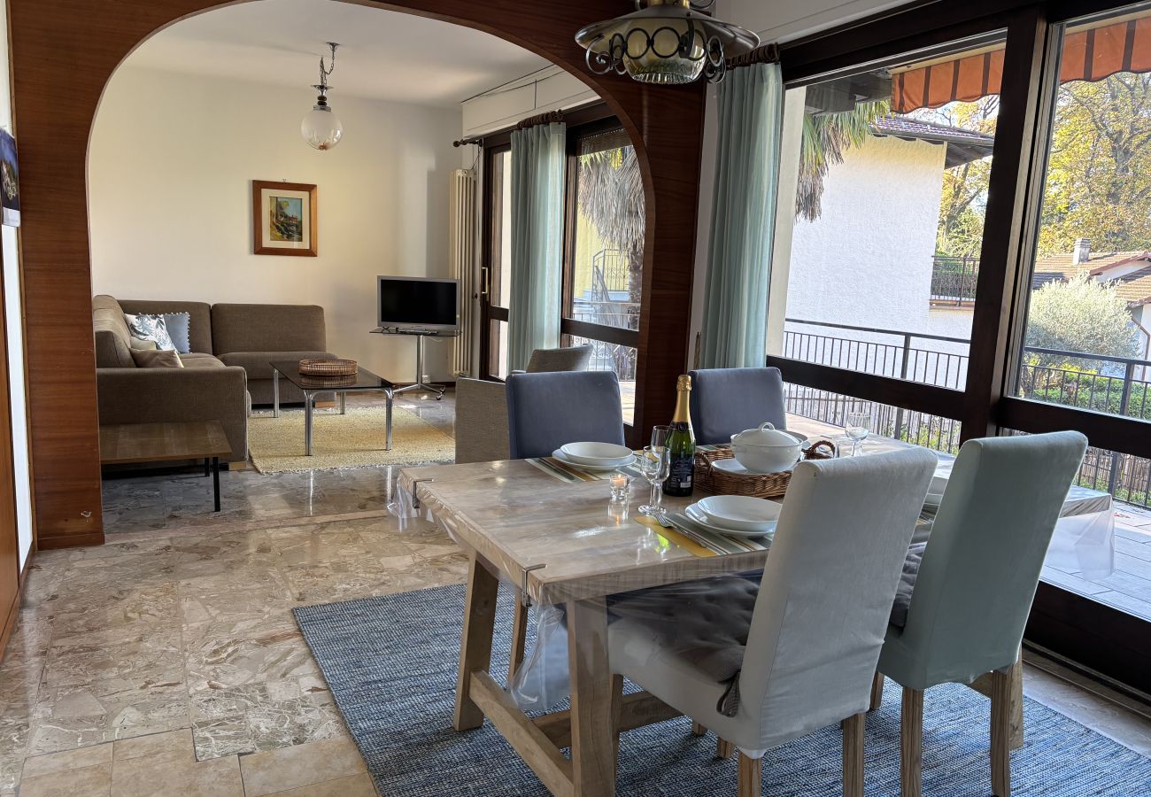 Apartment in Luino - Carmen apartment with lake view and balcony