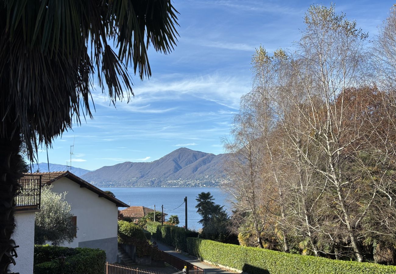 Apartment in Luino - Carmen apartment with lake view and balcony