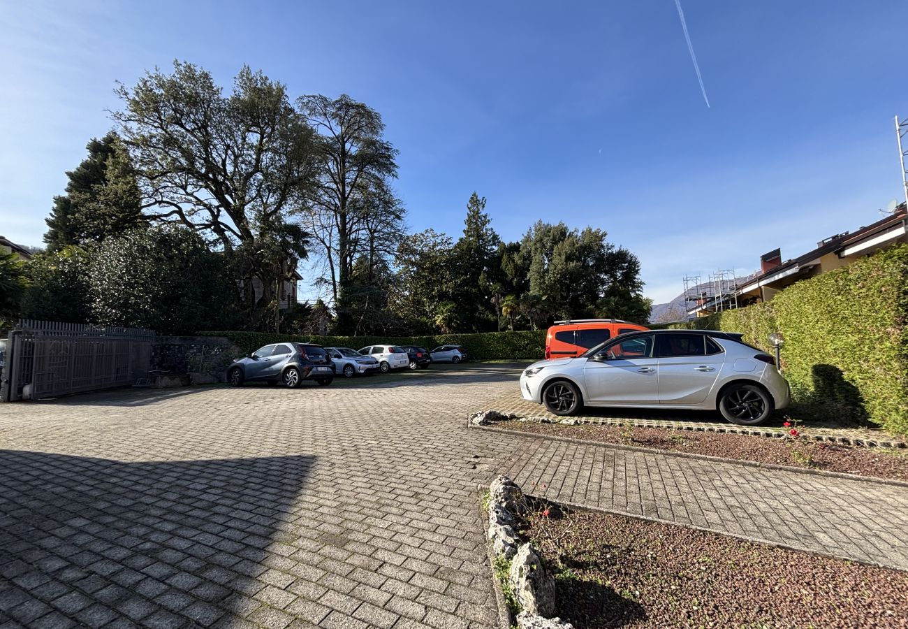 Studio in Germignaga - Farfalla 1 studio with pool in Germignaga