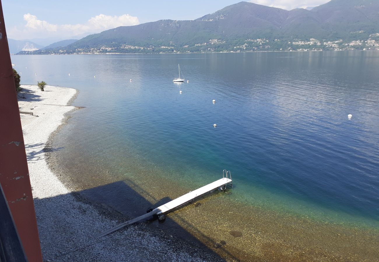 Apartment in Porto Valtravaglia - Paloma apartment in Porto Valtravaglia