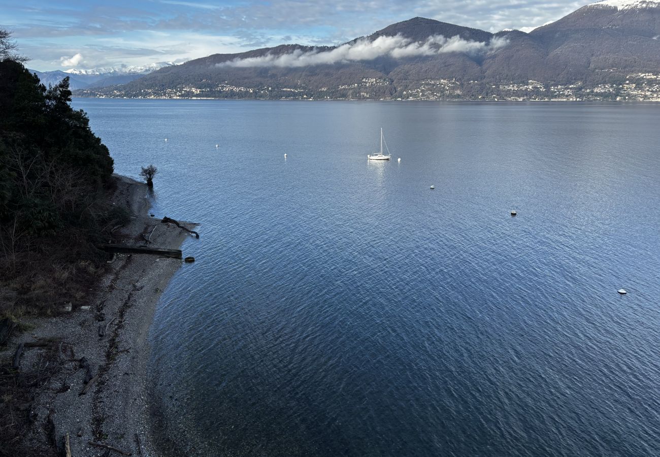 Apartment in Porto Valtravaglia - Paloma apartment in Porto Valtravaglia